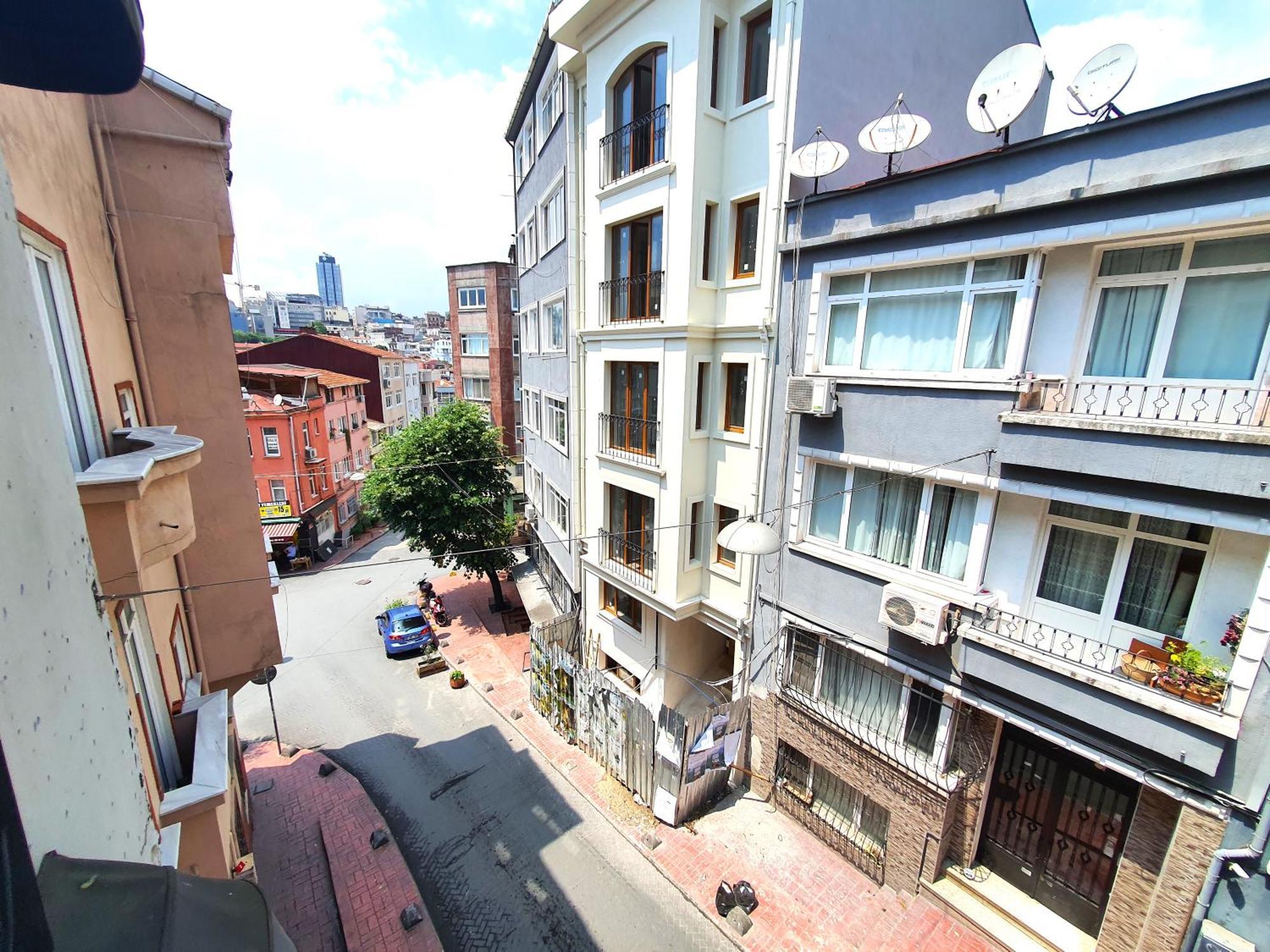 Luxury Suites In Cihangir The Best Part Of Taksim City Center イスタンブール エクステリア 写真
